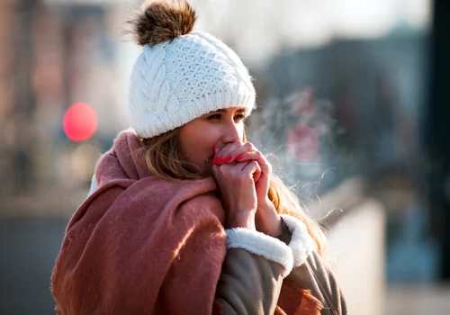 Frig vreme rece iarna FOTO Shutterstock