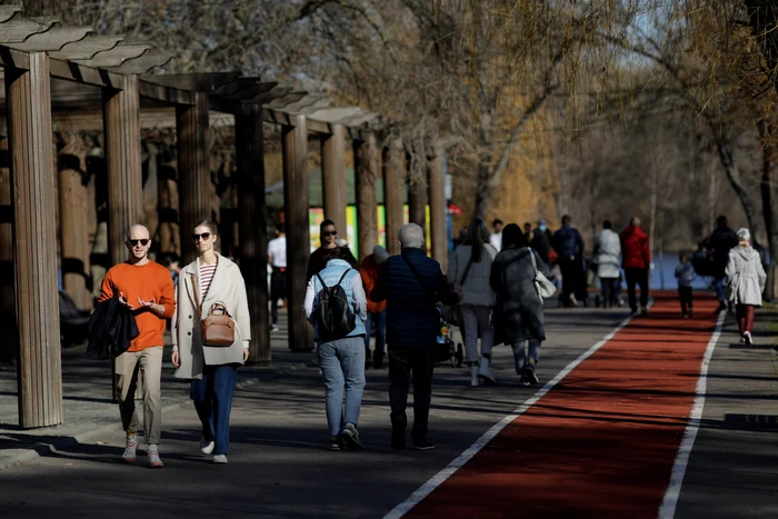 Vreme deosebită de caldă pentru o zi de iarnă. Foto arhivă