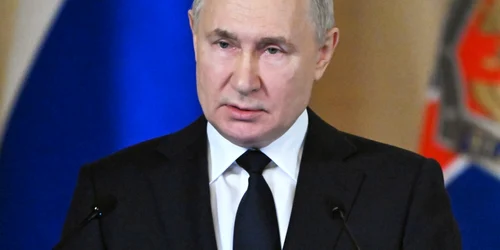 Vladimir Putin la sediul FSB FOTO EPA EFE jpg