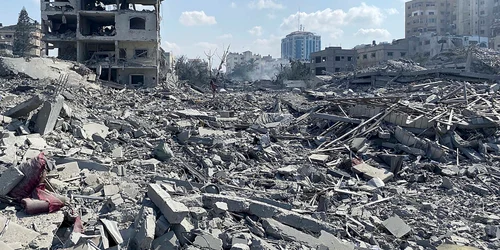 p 7 Gaza WC jpg