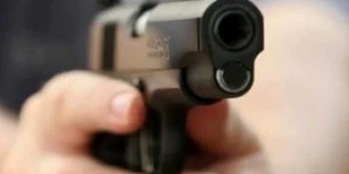 Şoferul a fost prins cu focuri de armă Foto