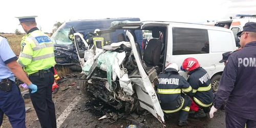 slobozia accident cumplit pe DN2 foto isu ialomita