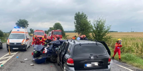 Accident cu doi morţi şi patru răniţi pe DN 2 FOTO ISU Ialomita 2 jpg