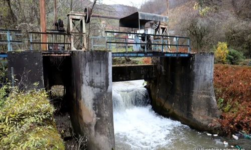 apeduct si stavilar uzina catanas govajdia foto daniel guta adevarul