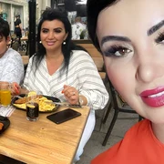  Adriana Bahmuțeanu (50 de ani) luptă din răsputeri să își vadă copiii